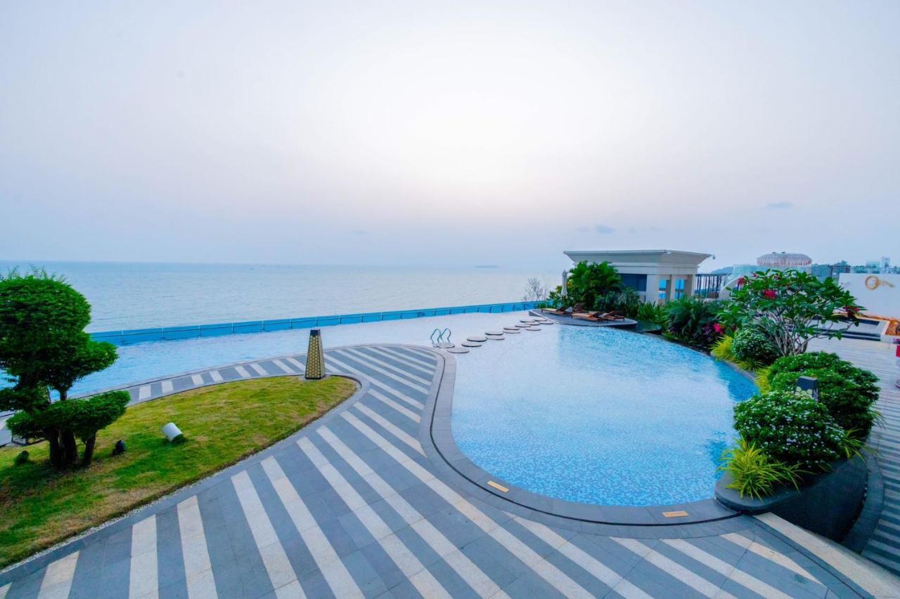 Blue Bay International Resort Hotel Sihanoukville Exterior photo